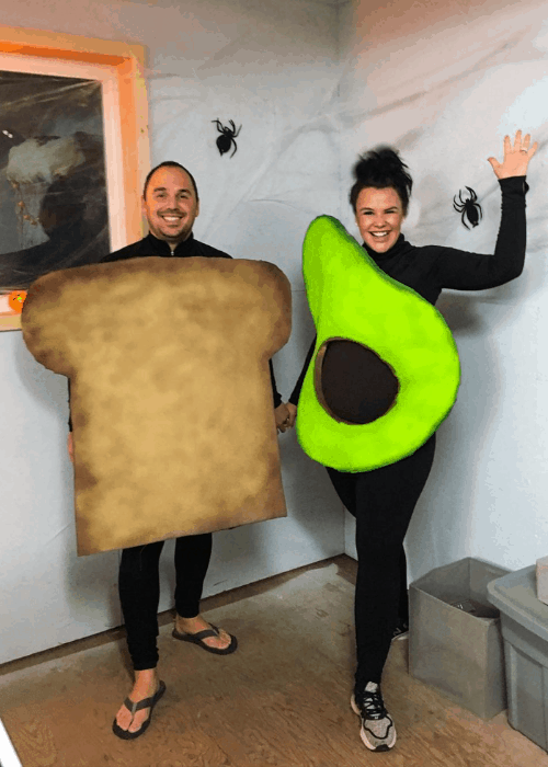 couple dressed as avocado toast