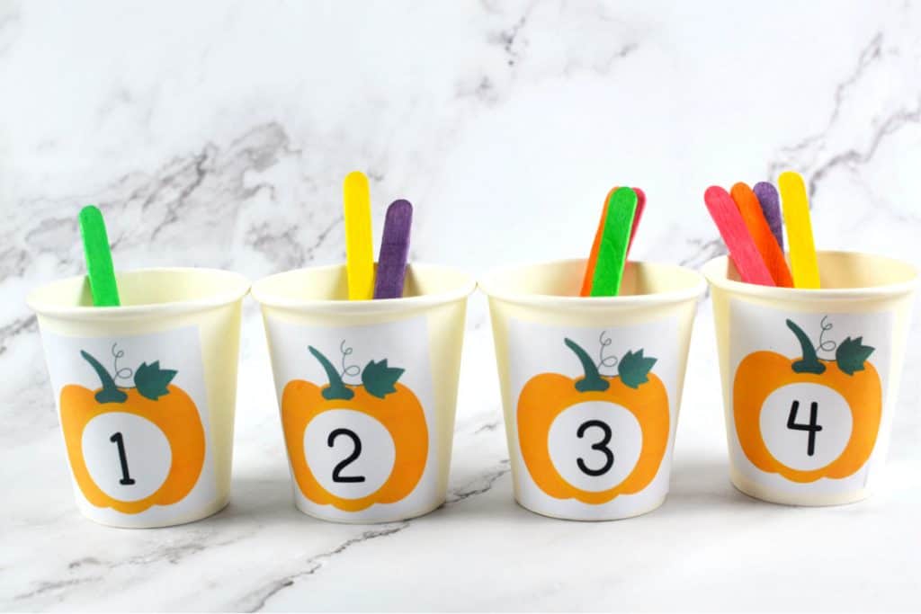 easy pumpkin themed counting activity
