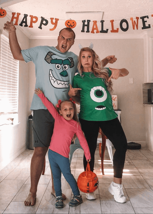 pregnant family halloween costume- monsters inc