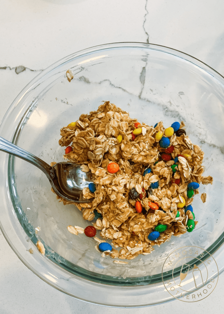 image shows a bowl with oats and chocolate