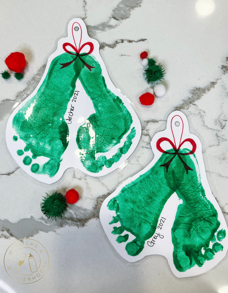 photo of christmas footprint craft