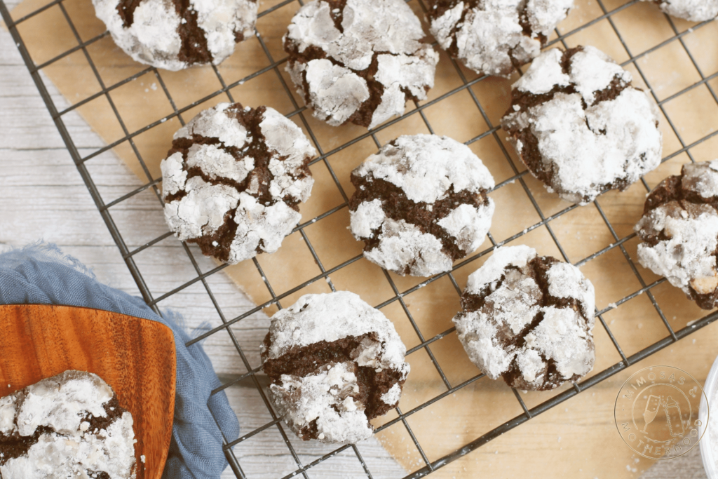 crinkle cookies on a cooling rack