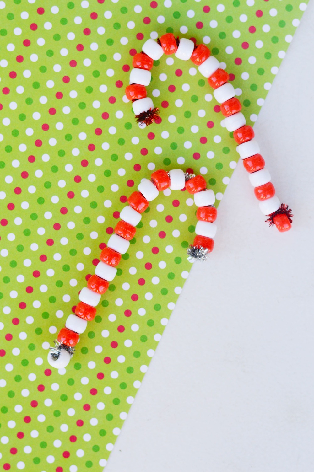 How to Make Pipe Cleaner Candy Canes